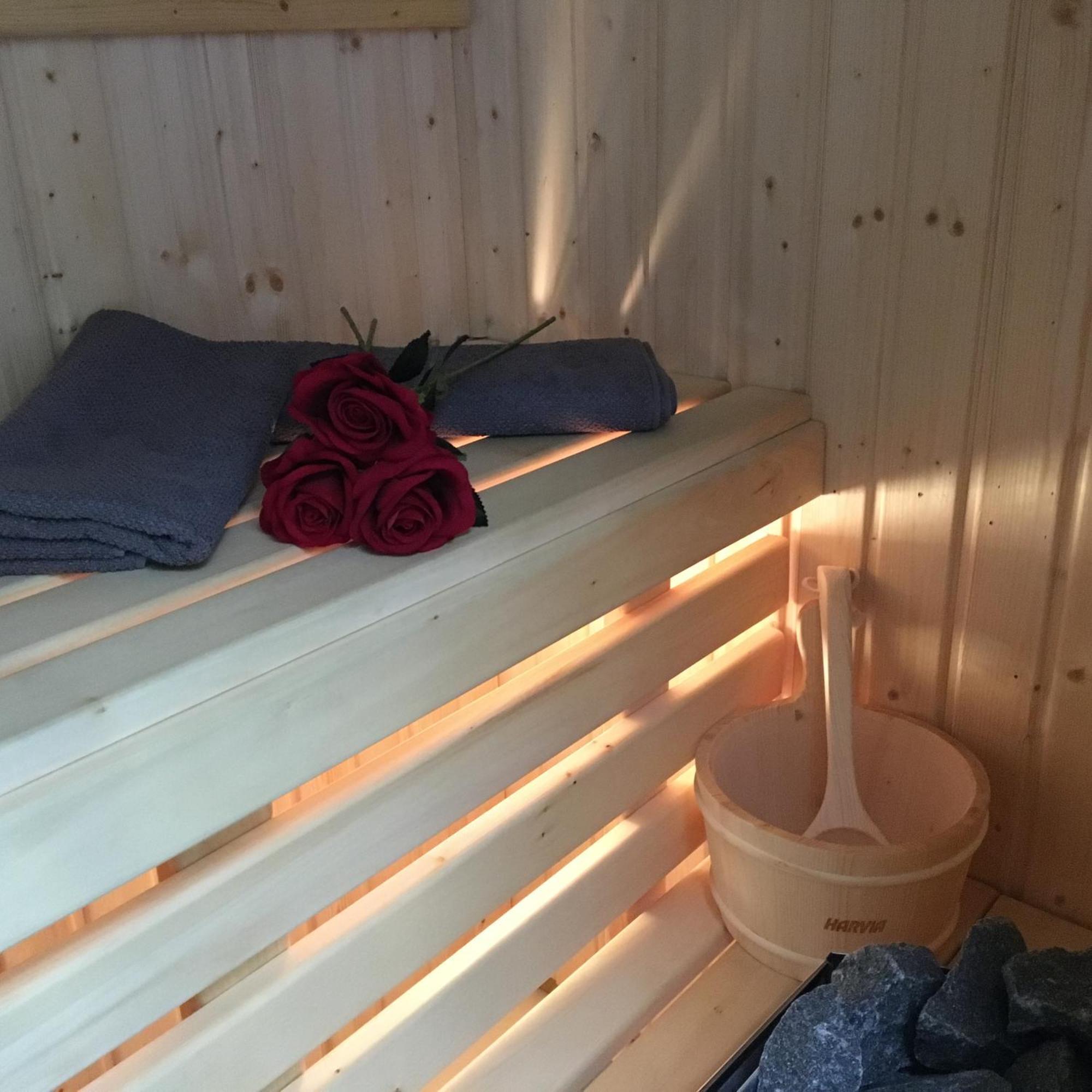 Family & Business Sauna Apartments Rynek Centrum Downtown - 2 Bedroom With Private Sauna, Balcony, Parking Кельце Экстерьер фото