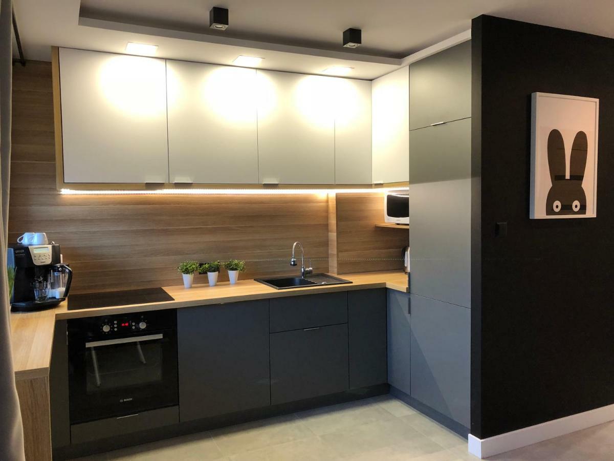 Family & Business Sauna Apartments Rynek Centrum Downtown - 2 Bedroom With Private Sauna, Balcony, Parking Кельце Экстерьер фото